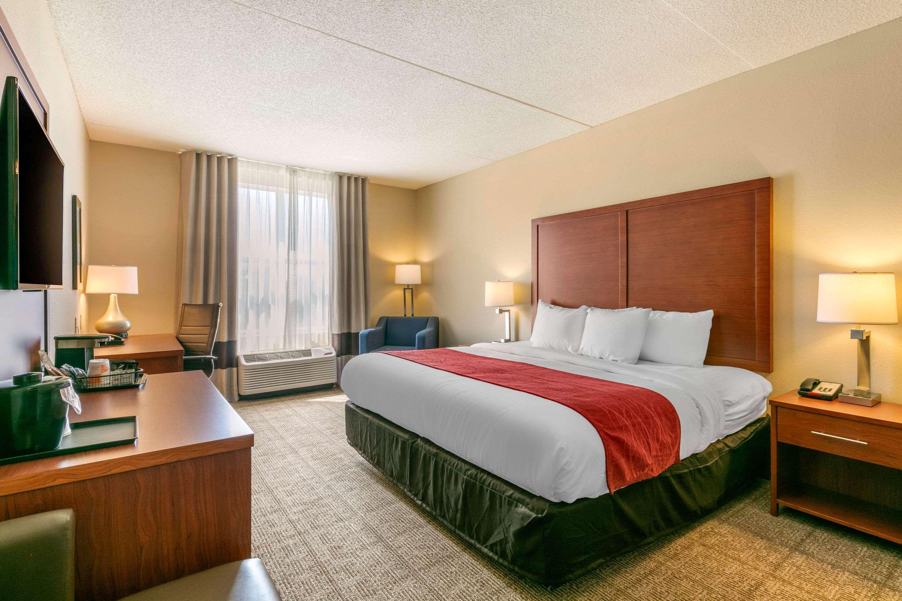 Comfort Inn & Suites Nashville Franklin Cool Springs Екстериор снимка